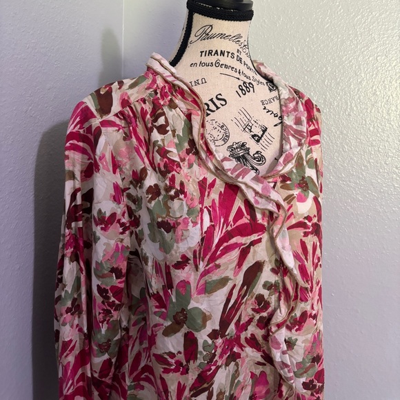 Meara Floral Long Sleeve Blouse KUT from the Kloth Medium - Picture 4 of 16